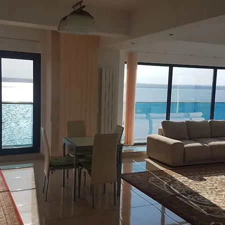 דירה Sunset Lake